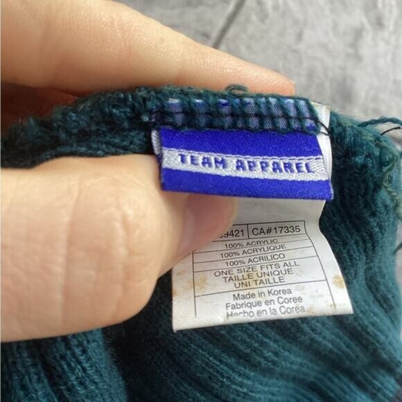 Preppy Streetwear Coquette Utility Reebok Men's Green and Silver Hat - Picture 3 of 3